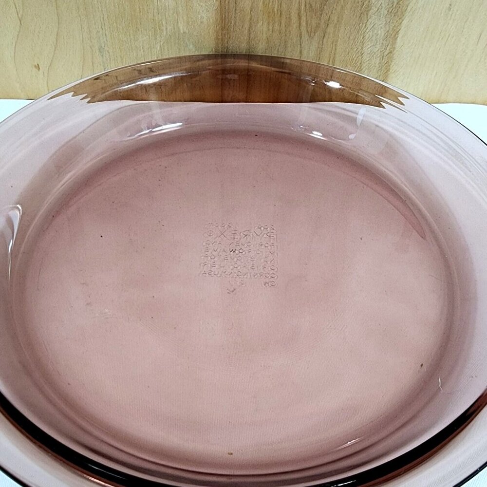 2 Pyrex Cranberry Glass Pie Plate 10” vintage Visions plum dish flaw - Picture 9 of 13